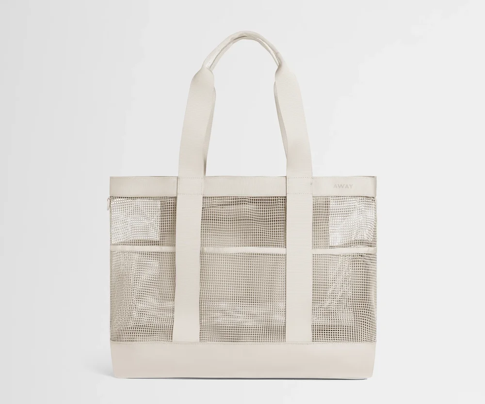 Beach Tote in Salt White