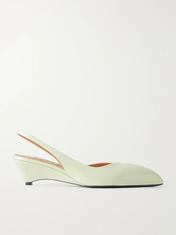 Arc patent leather sandals
