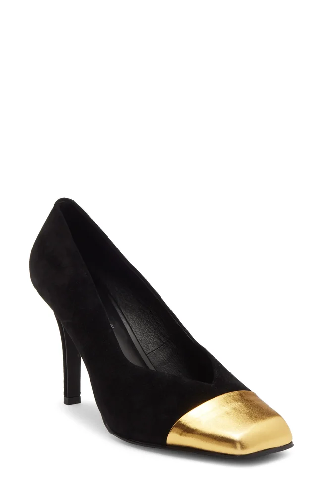 Sound Cap Toe Pump