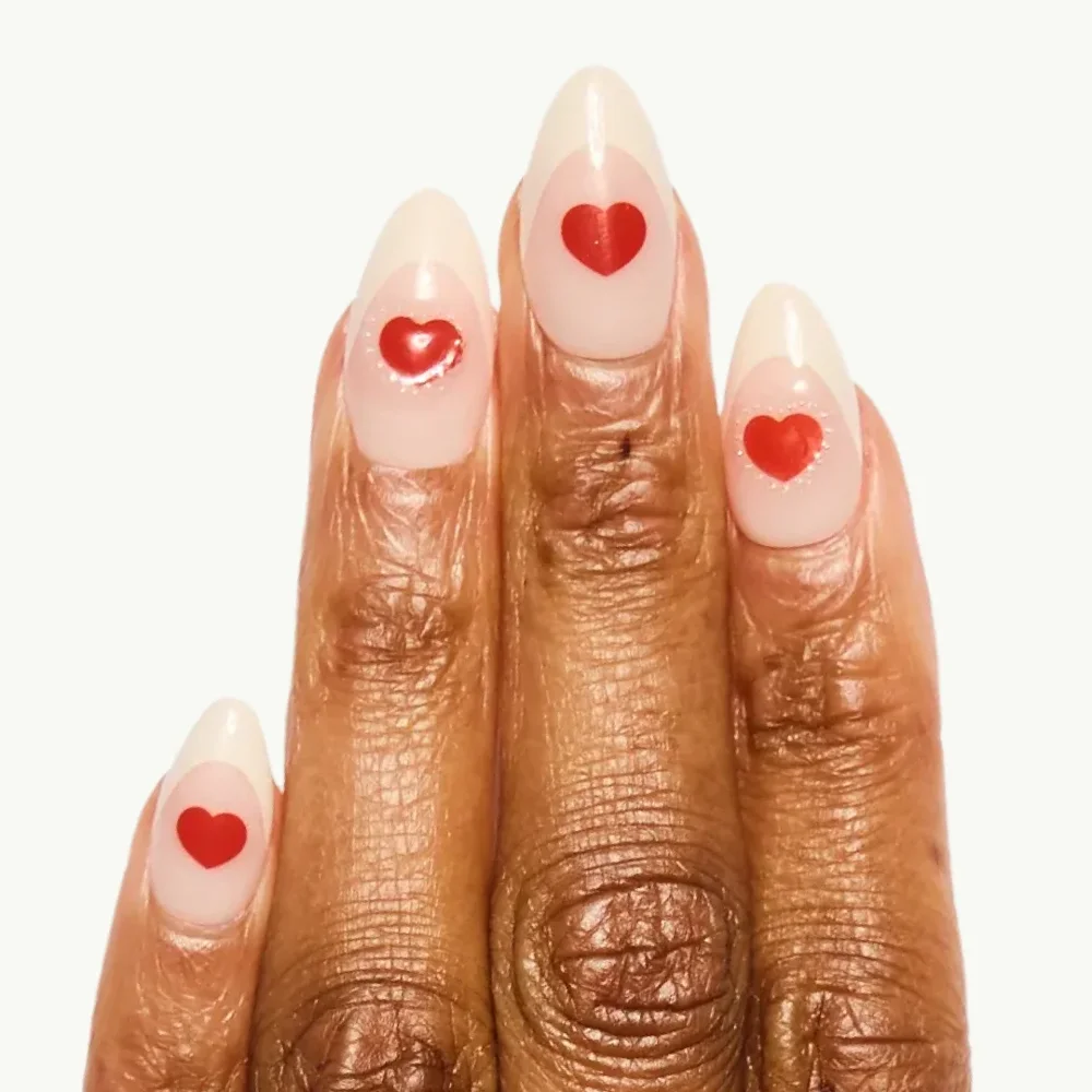 Between the Sheets Chill Tips Press-On Nails