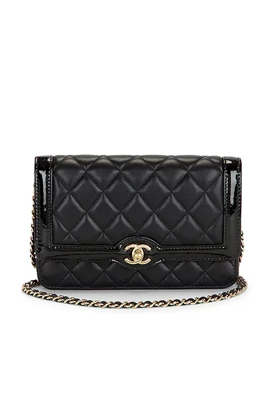 Chanel Lambskin Wallet On Chain