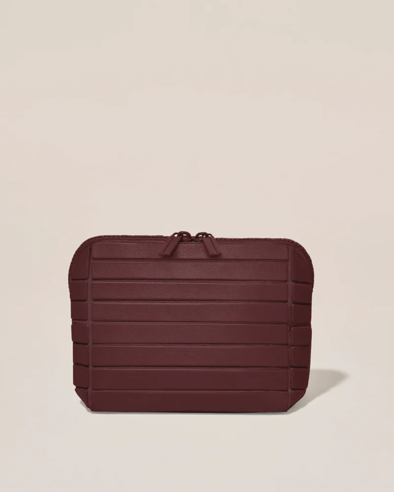 The Small Cassis Traveller