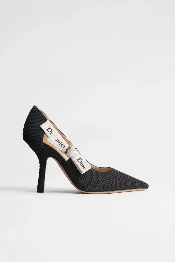 J'Adior Pump