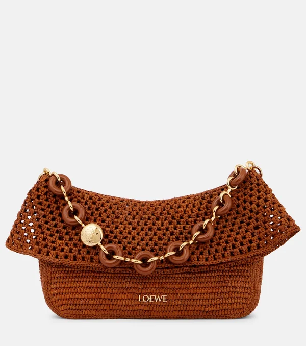 Paula's Ibiza Ola Medium shoulder bag in brown - Loewe