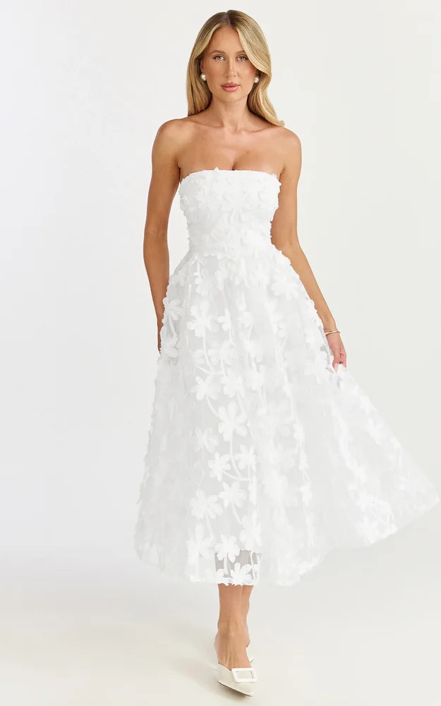 Rheiva Midi Dress, Strapless 3D Embroidery Midi Dress in White