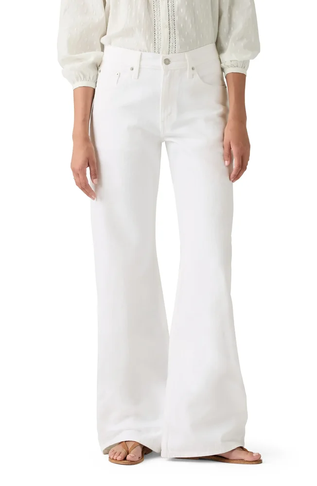 Loose Bootcut Jeans