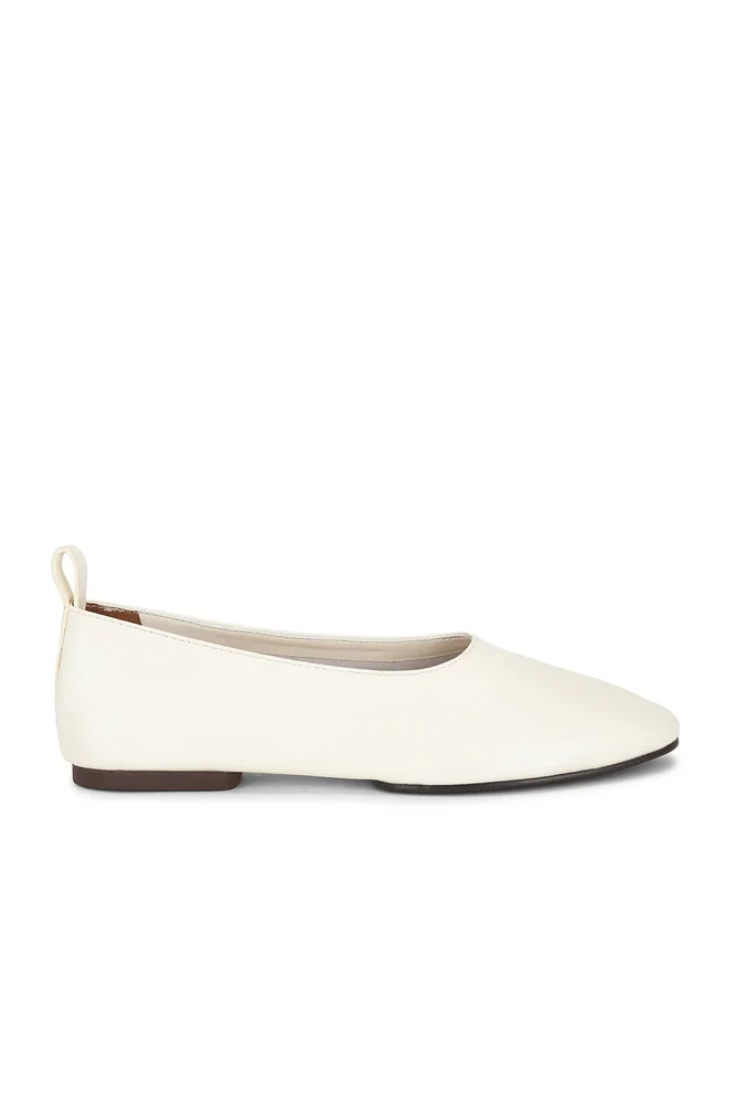 Freja Flat