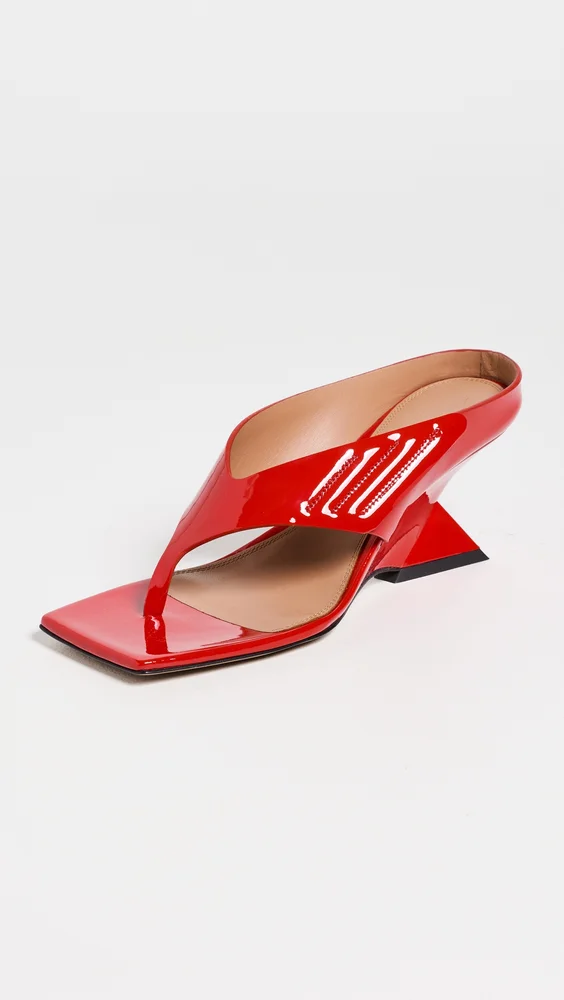 Cheope Sandals