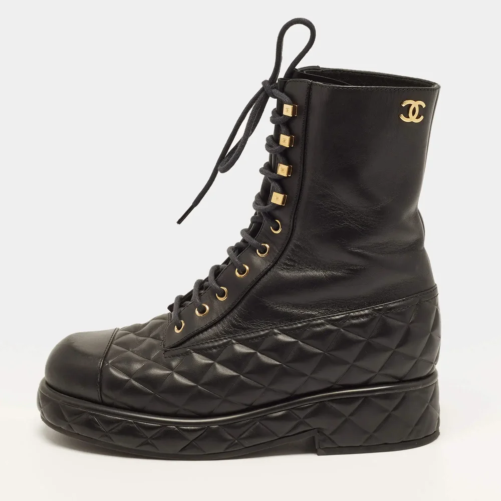 CC Size 39 Black Quilted Leather Combat Boots