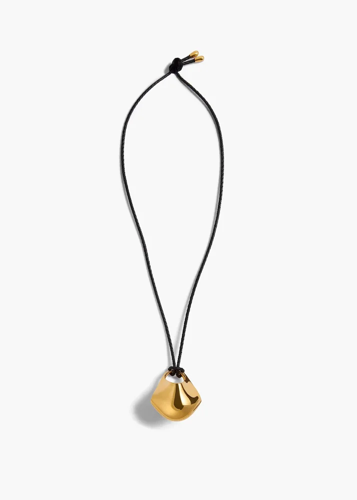 Medium Lotus Pendant in Gold