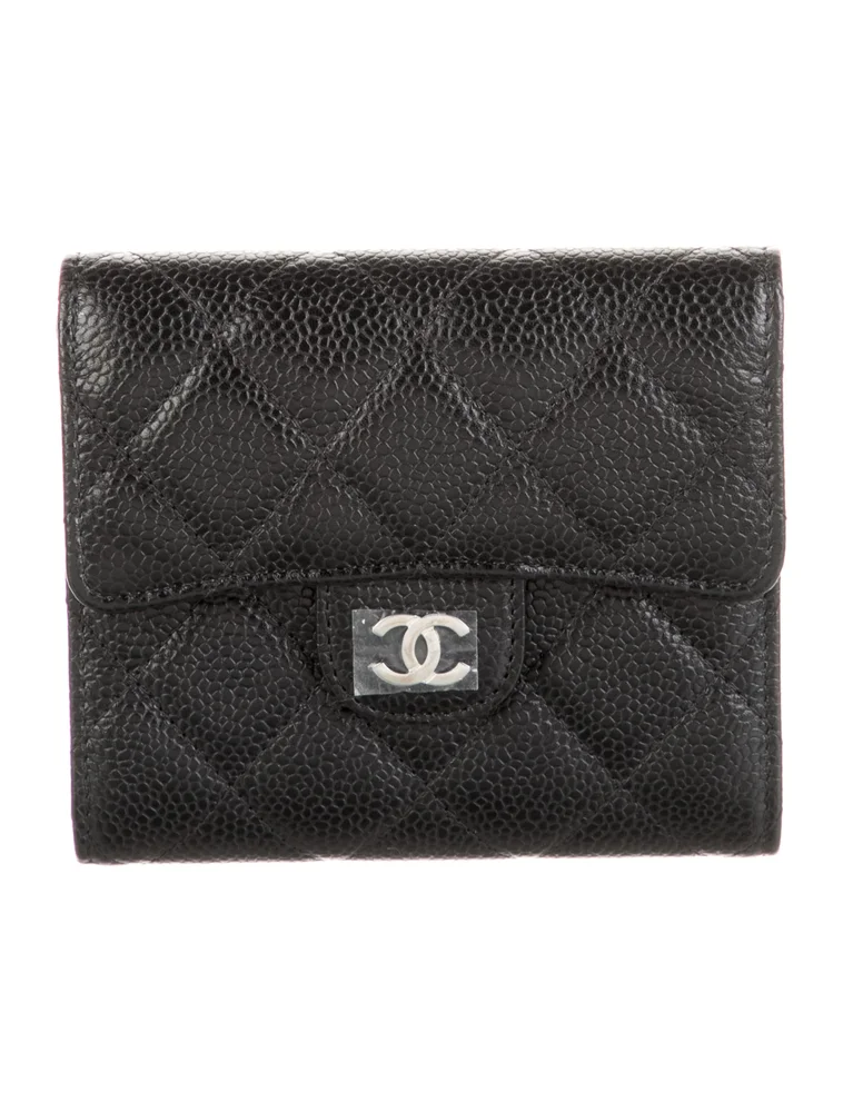 2017 Interlocking CC Logo Compact Wallet
