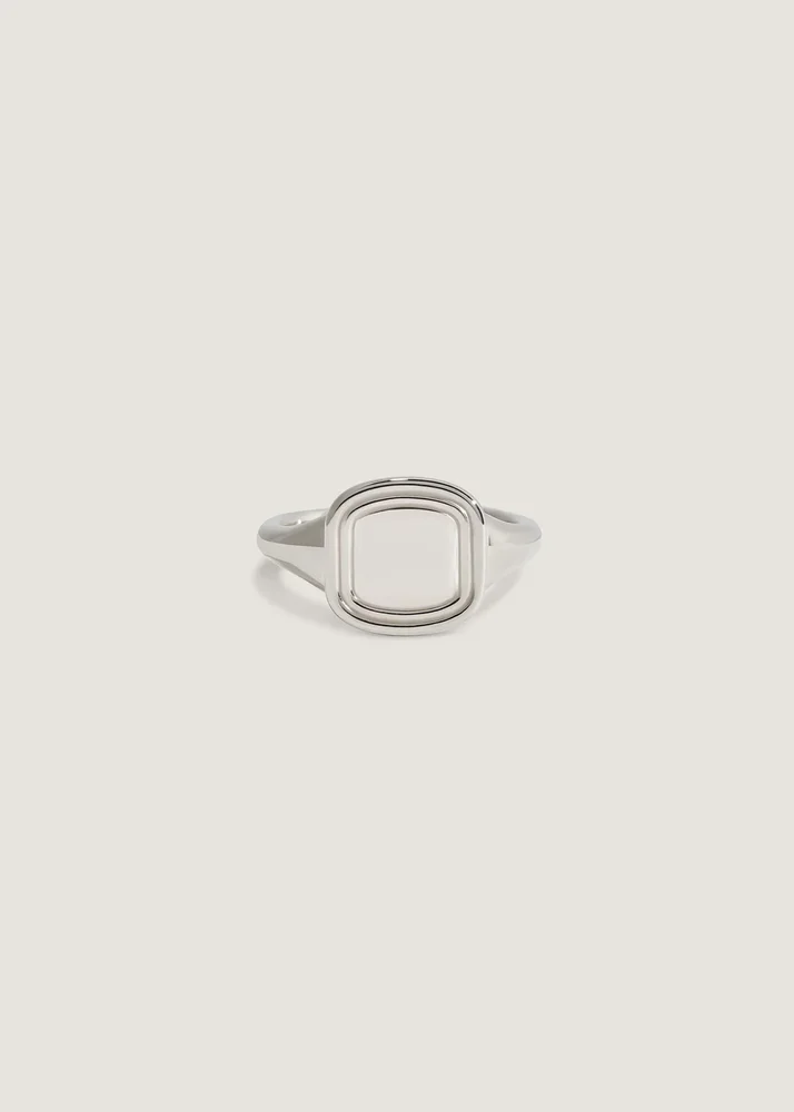 The Estate Signet Ring