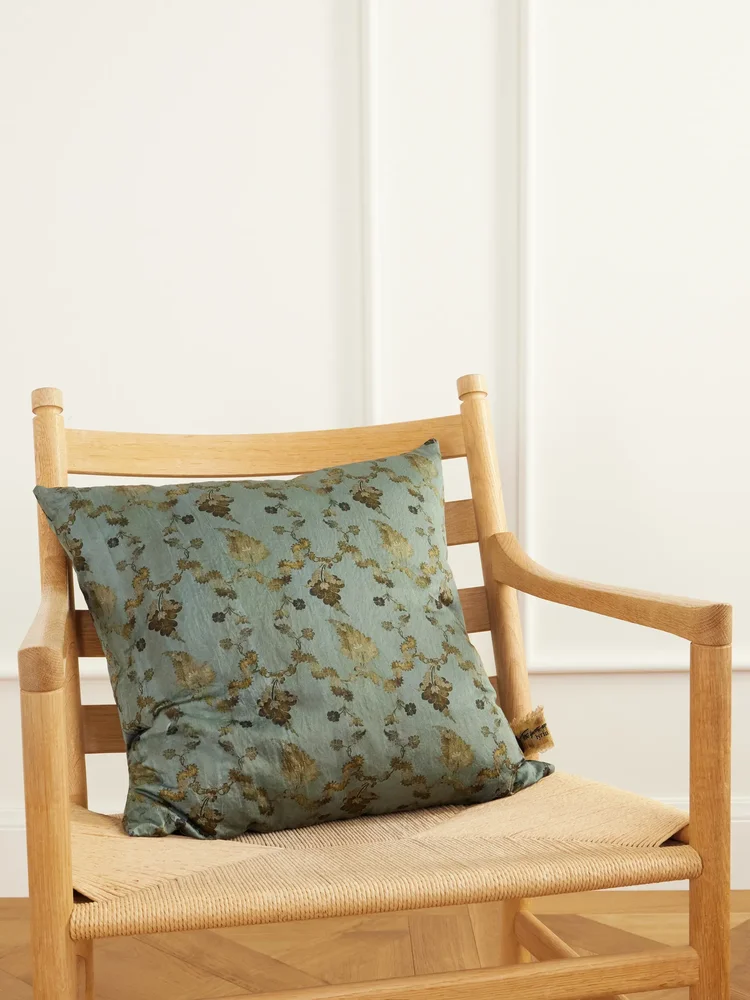 Godolia floral-print metallic woven cushion