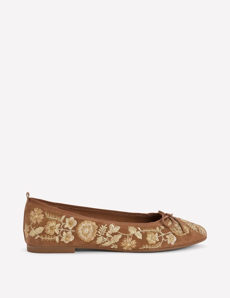 Patti Round Toe Ballet Flats-Gold Embroidered