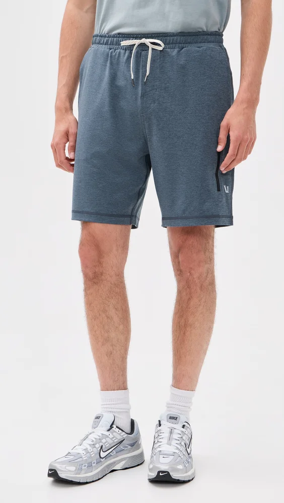 Sunday Performance Shorts 8"