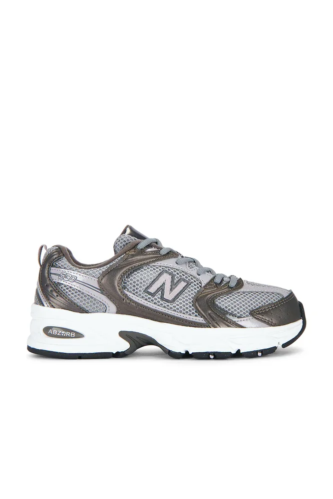 530 Sneaker