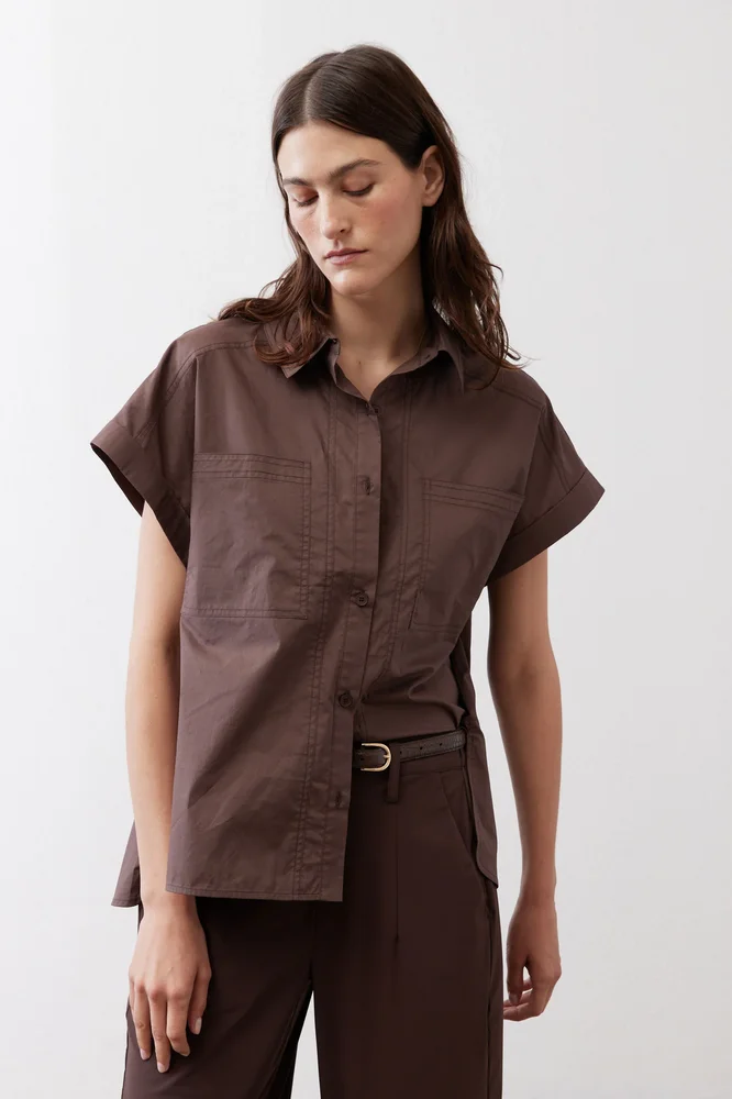 Short Sleeve Poplin Button Down Blouse