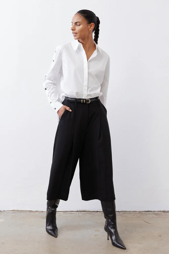 Cropped Wide Leg Pleat Pants, Black