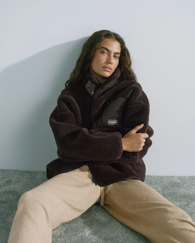 adanola.com Pocket Fleece - Coffee Bean