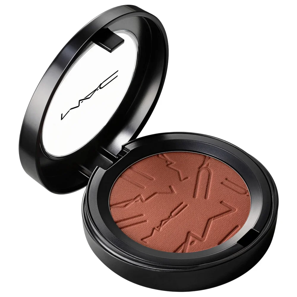 Skinfinish Colourstruck Blurring Blush with 12HR Buildable Wear in Raizin The Roof