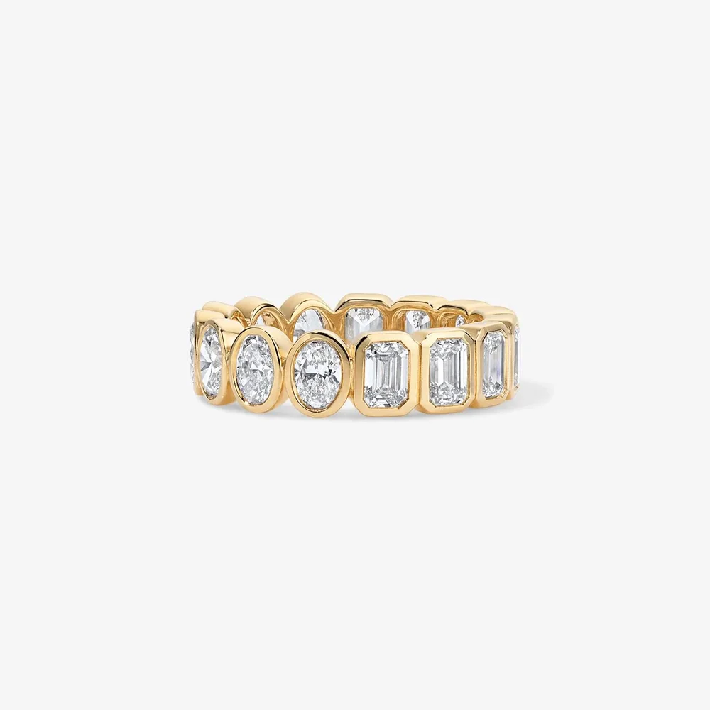 Undecided® Bezel Set Emerald and Oval Band