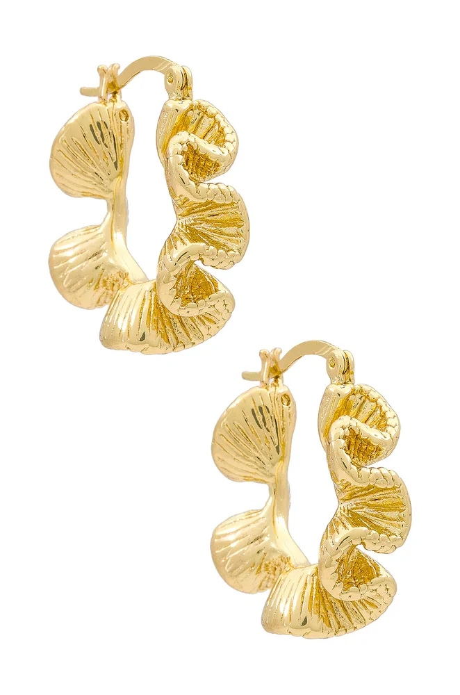 x REVOLVE Wave Hoops