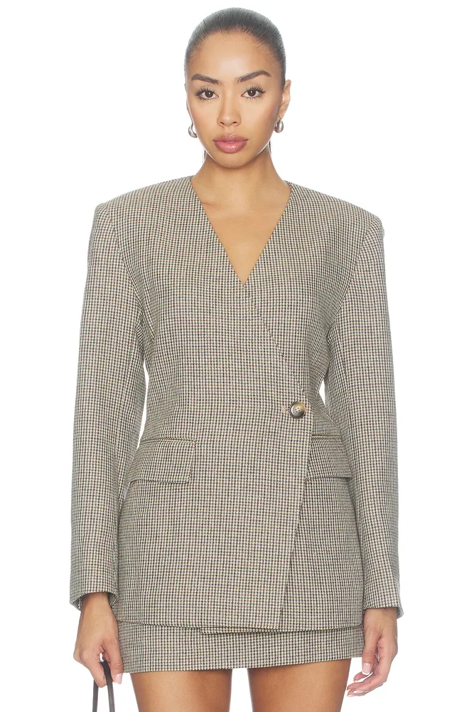 Arielle Blazer
