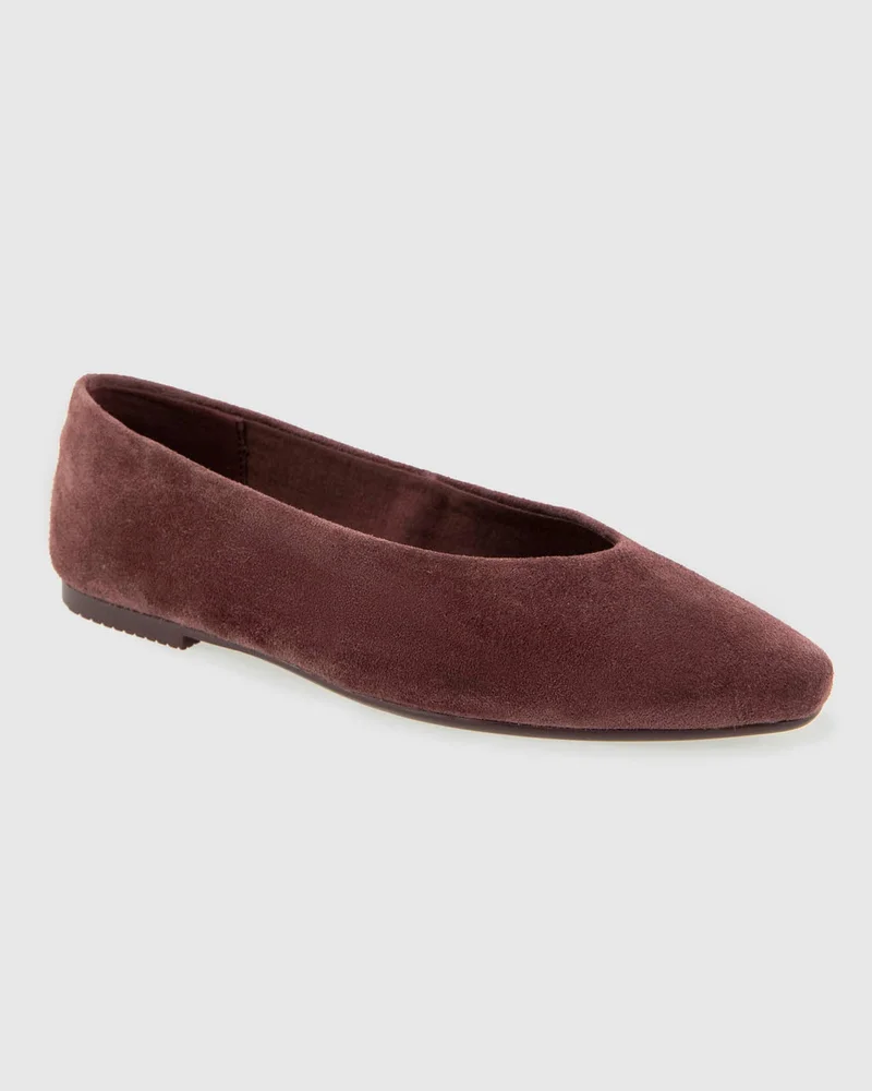 Latouche Suede Flat in Wine