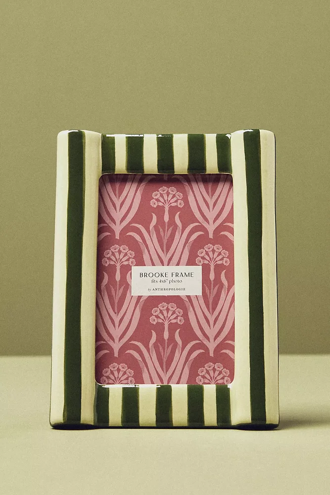 Brooke Patterned Frame