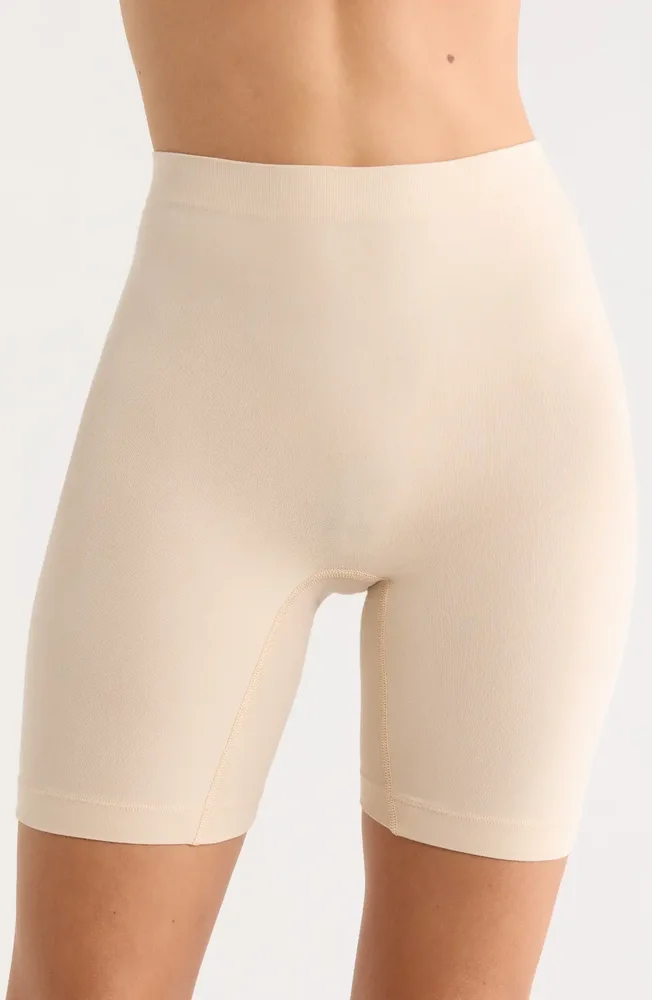 Seamless Comfort Slip Shorts