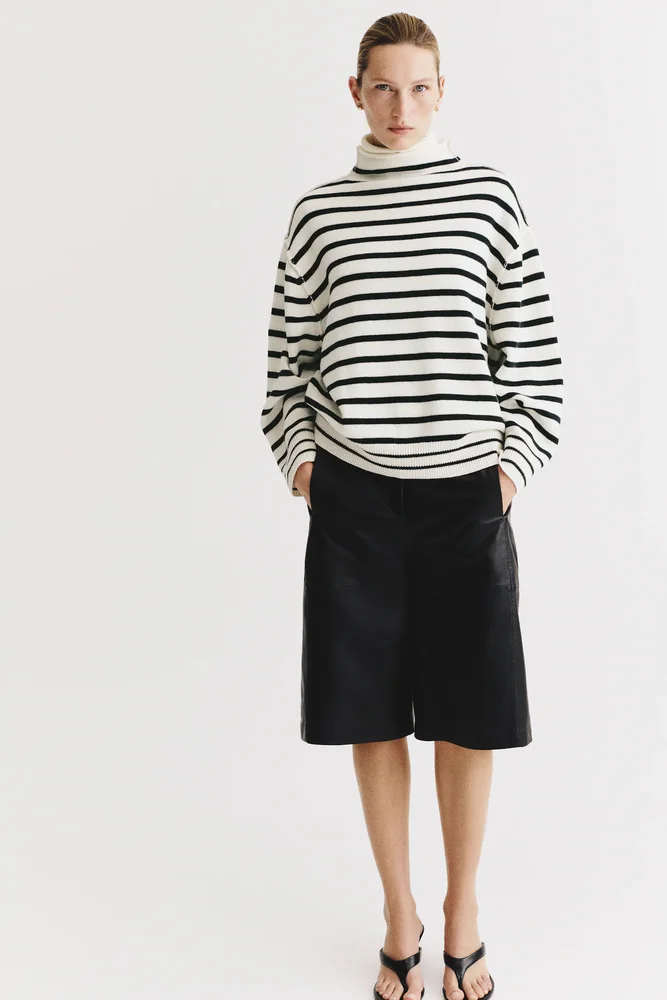 Oversized Wool-Blend Sweater