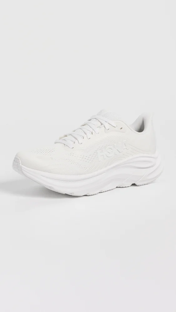Clifton 11 Sneakers