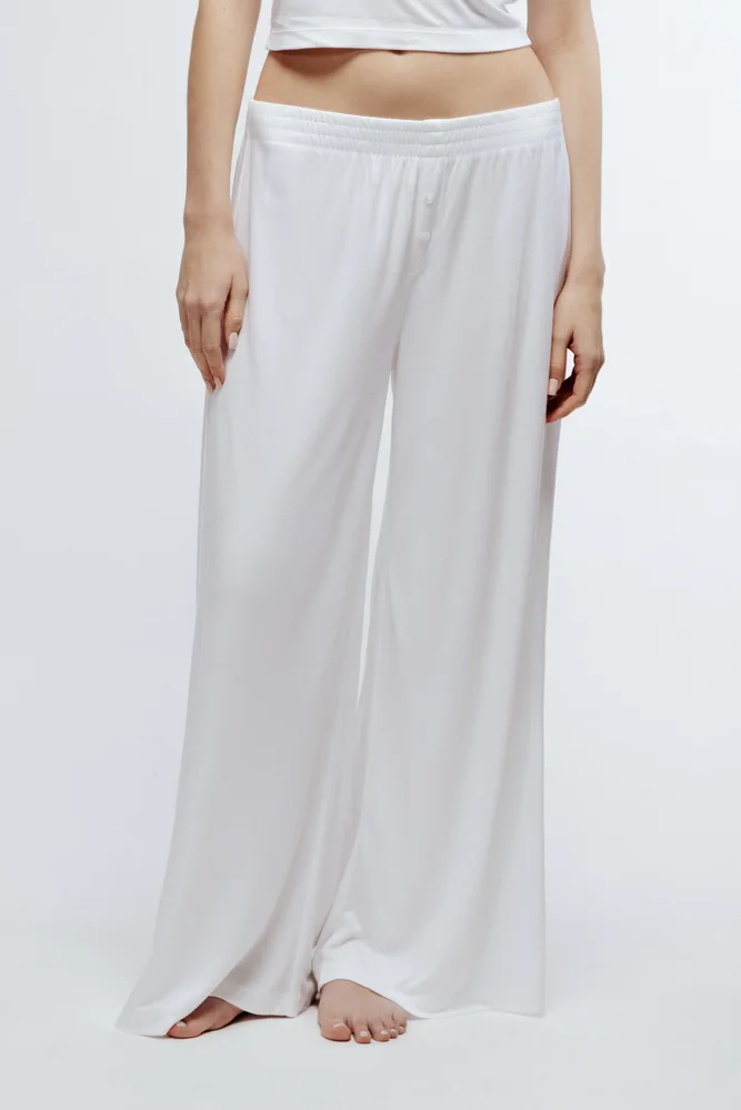 THE PYJAMA PANTS