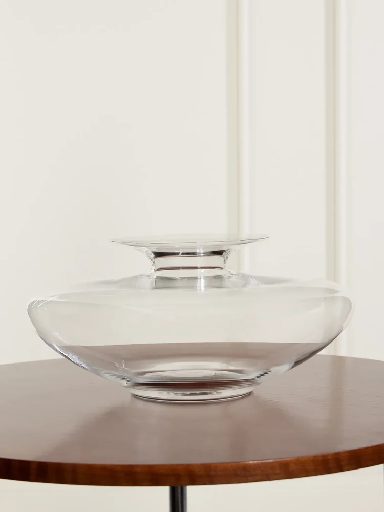 Crystal glass vase