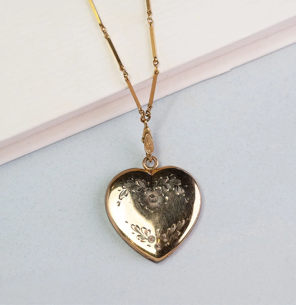 Mabel Vintage Puffy Heart Pendant Necklace