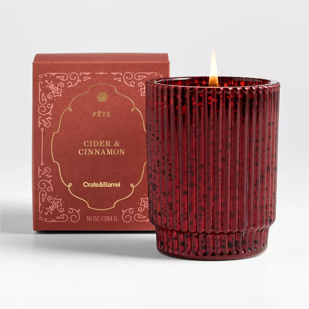 Red Cider and Cinnamon Holiday 1-Wick Scented Candle