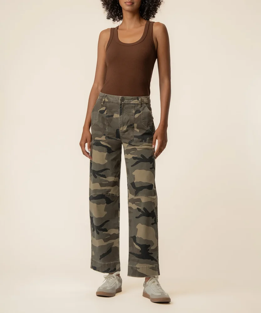 Kut from the Kloth Ashton High Rise Wide Leg Barrel, Exclusive in Olive - Kut from the Kloth