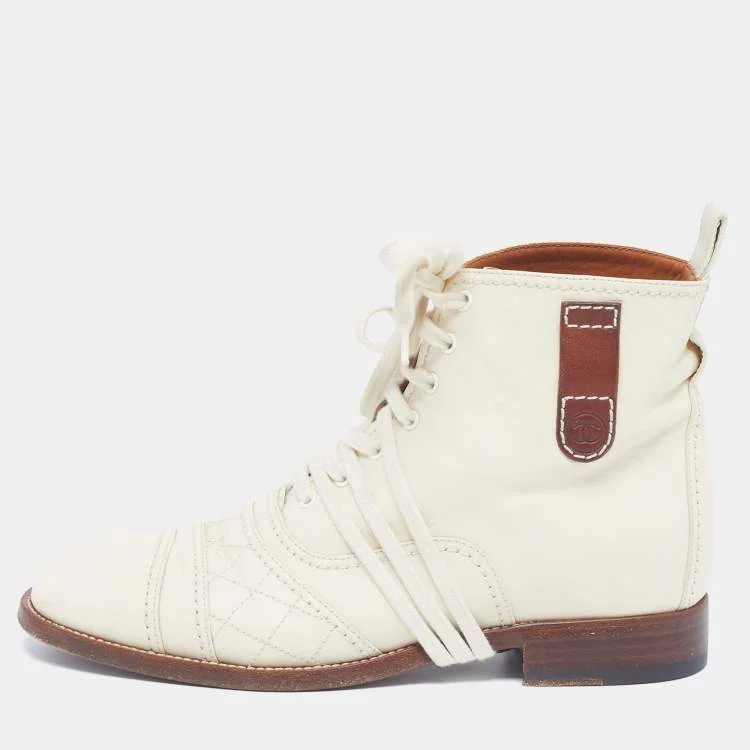 Chanel Size 38 Cream Quilted Leather Ankle Length Boots