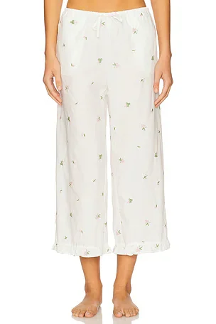 Ruffle Pullon Pant