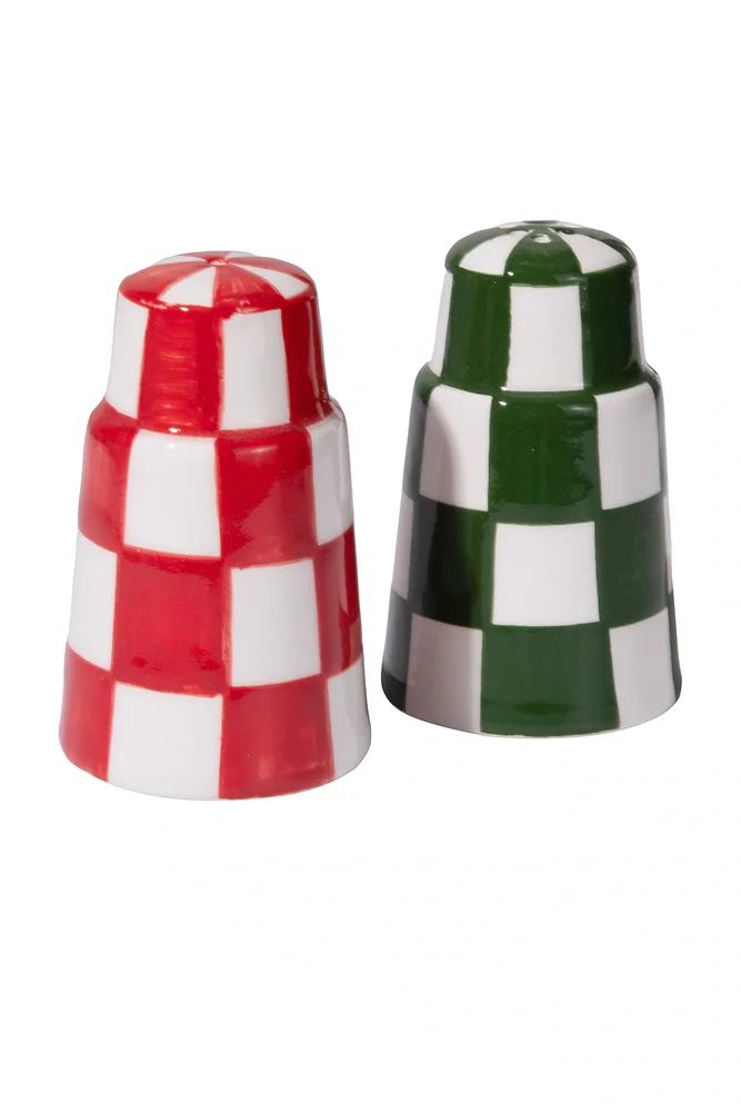 x REVOLVE Salt N'Pepa Shaker Set