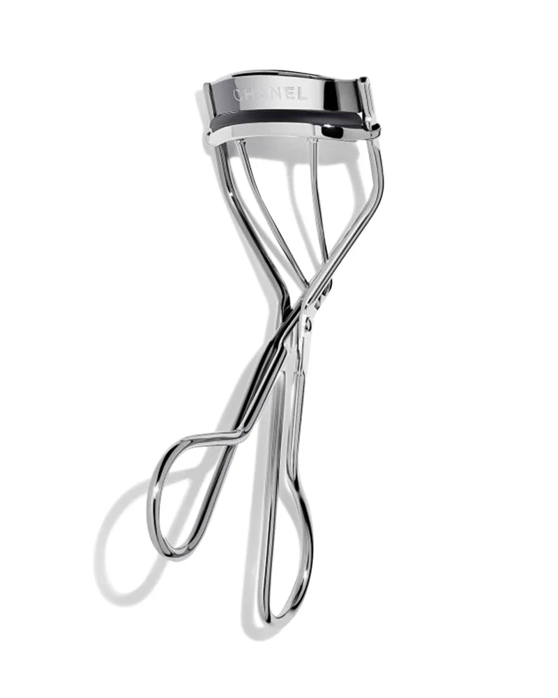 LE RECOURBE CILS DE CHANEL Eyelash Curler