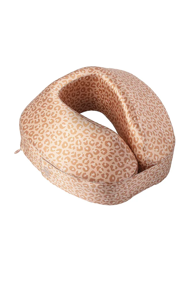 Jet Setter Travel Pillow
