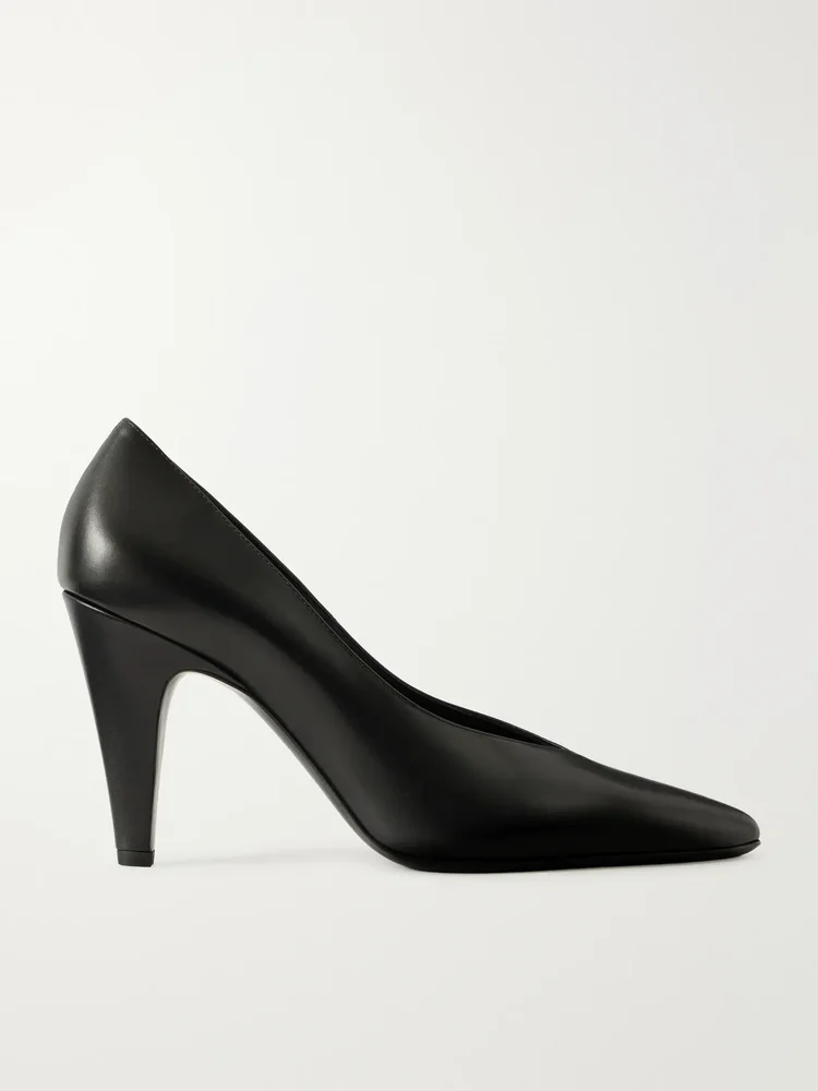 90 leather pumps