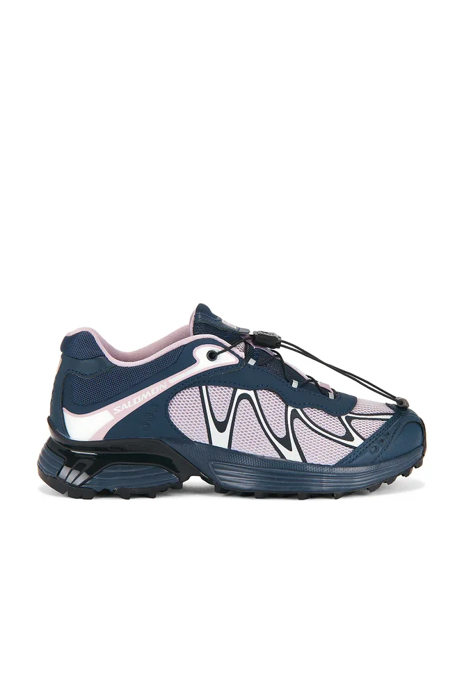 Xt- Whisper Sneaker