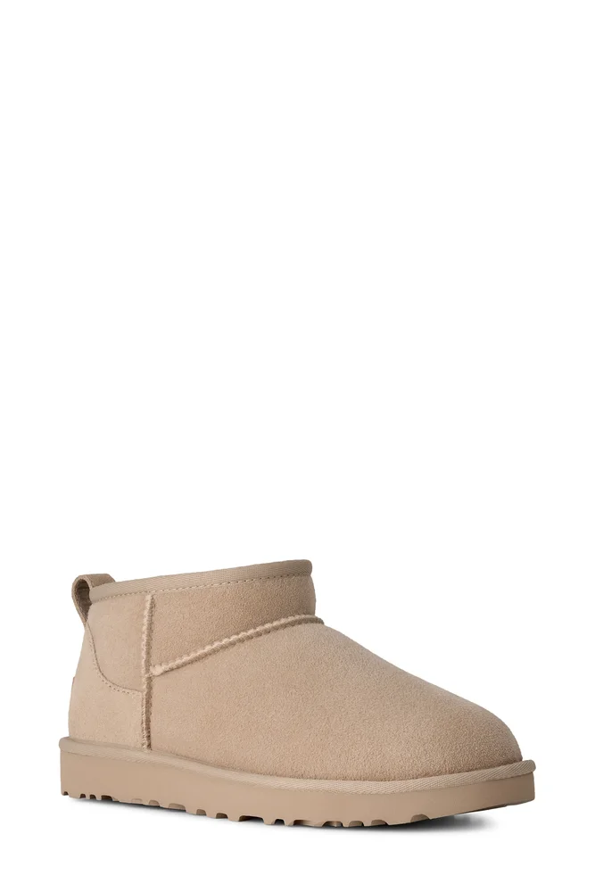 Ultra Mini Classic Boot