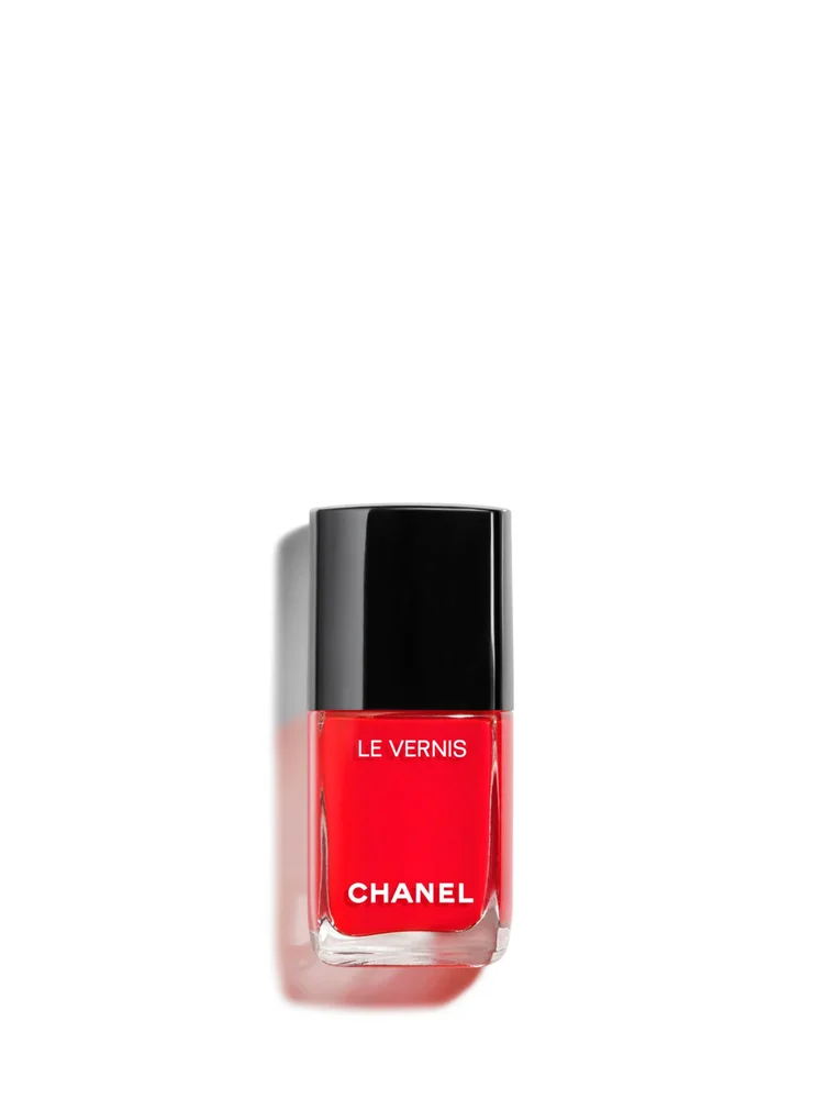 Le Vernis Nail Polish in 147 Incendiaire
