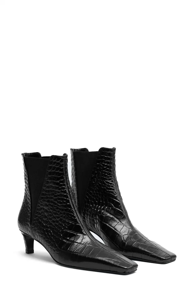 Kitten Heel Chelsea Boot