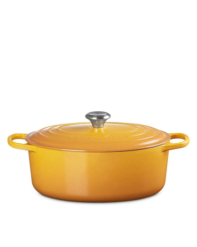 6.75-Quart Signature Oval Dutch Oven