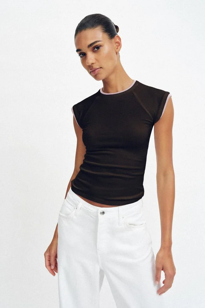 DOUBLE SHORT SLEEVE EFFECT T-SHIRT