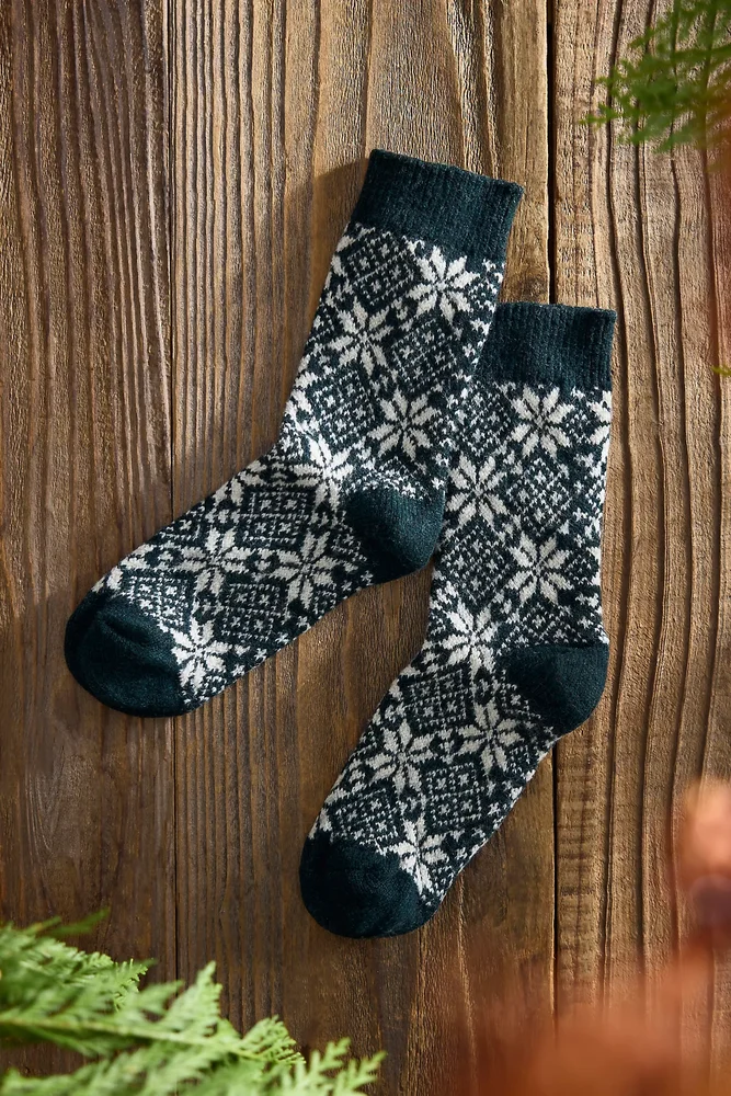 Snowflake Cozy Crew Socks